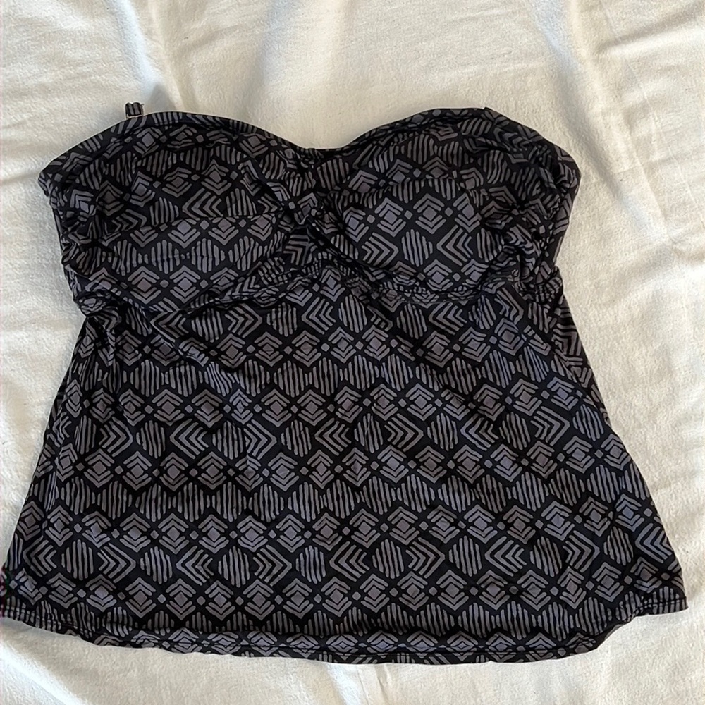 Swimsuit top